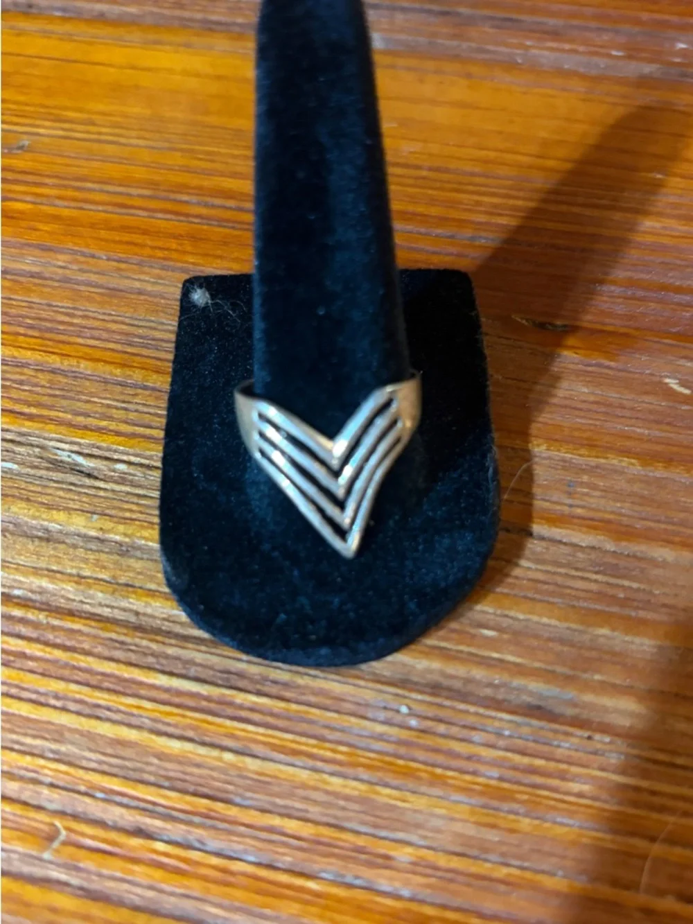 Vintage 1960s 1970s Chevron Cutout Silver-Tone Statement Ring Size 10